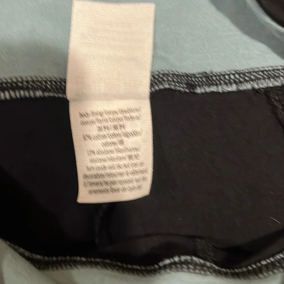 Victoria’s Secret leggings - Picture 7 of 7